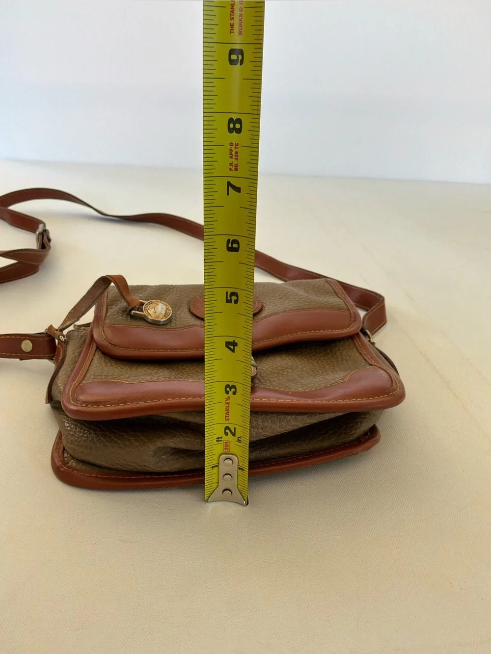 Vintage Dooney & Bourke Leather AWL Taupe & British Tan Crossbody Shoulder Bag